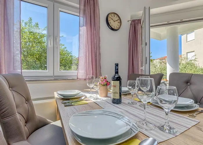 Mihaela Apartman *